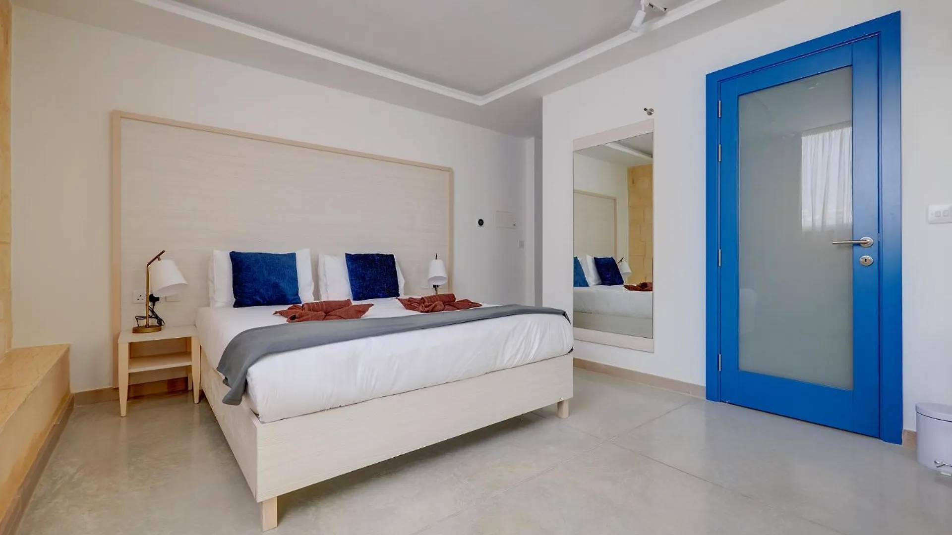 Kirxa Rooms And Suites Sliema 0*,  Malta
