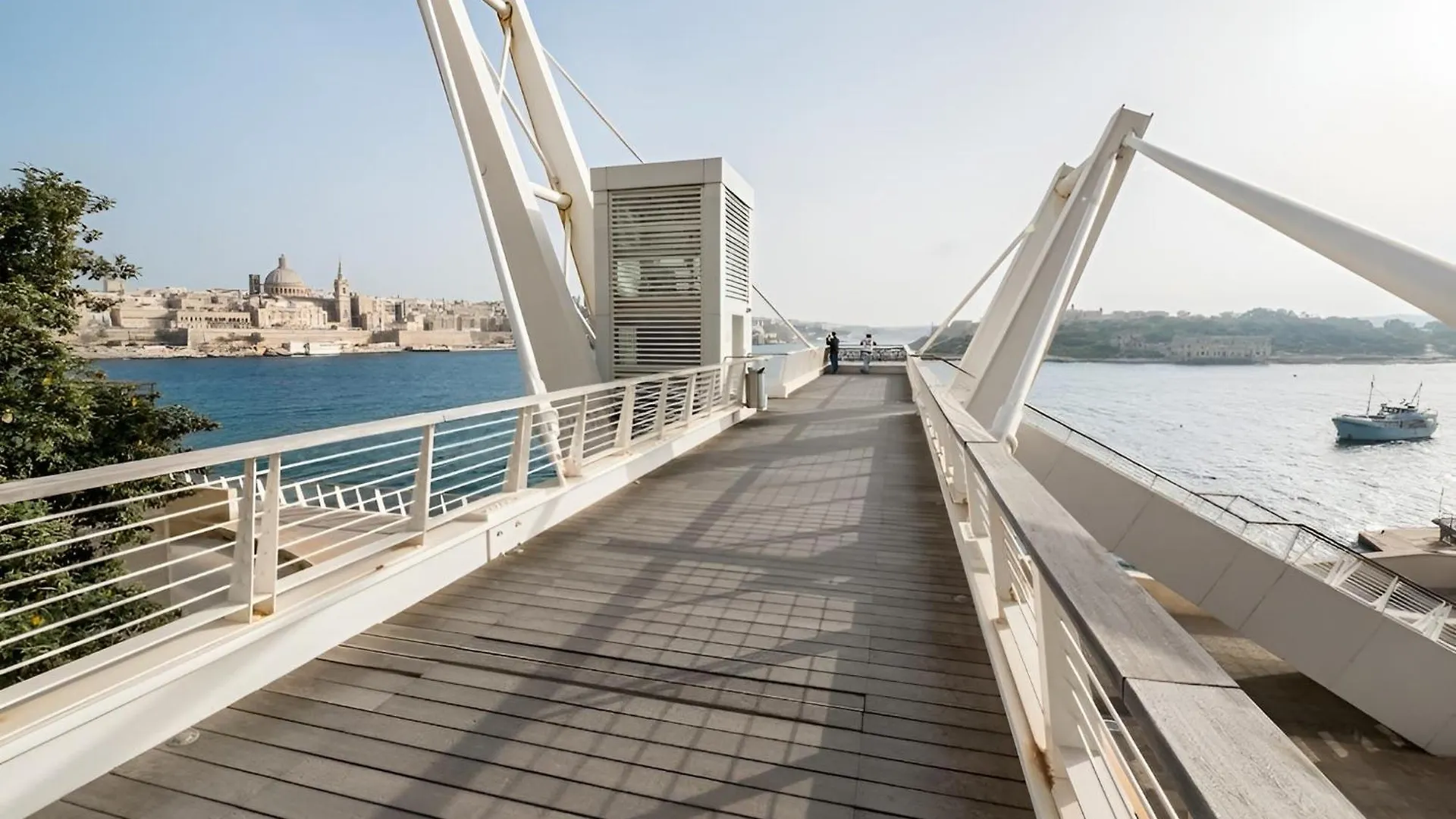 Kirxa Rooms And Suites Sliema 0*,  Malta