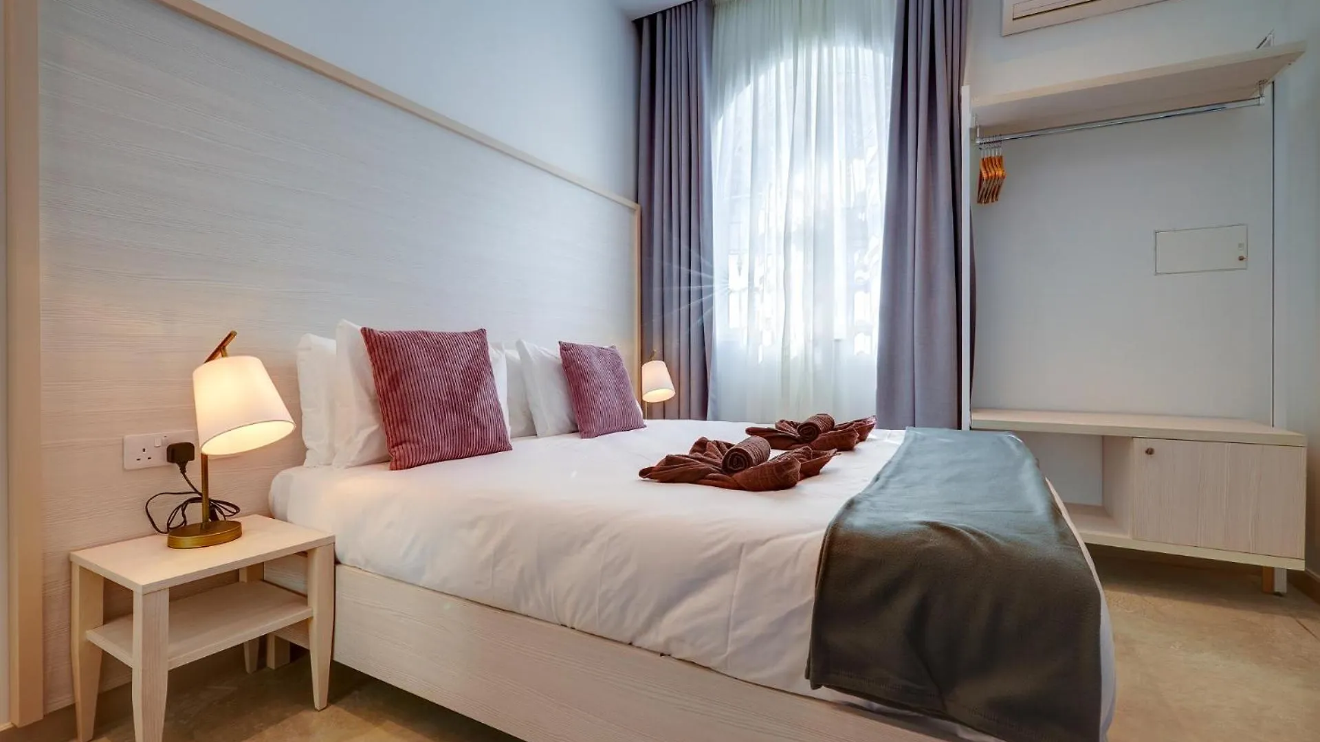 Kirxa Rooms And Suites Sliema 0*,