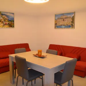 Affittacamere La Luna Town House, Sliema